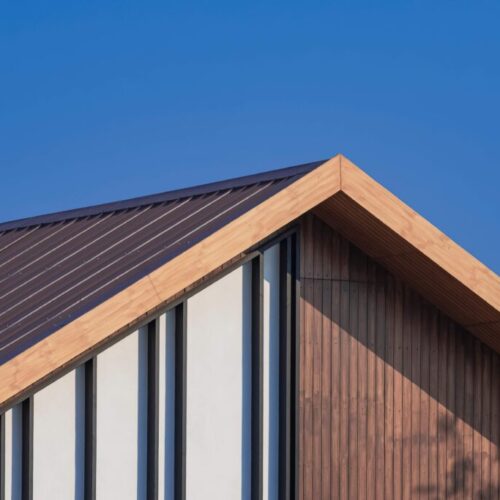 side-view-of-vintage-wooden-gable-roof-with-batten-2025-03-11-12-09-36-utc side-view-of-vintage-wooden-gable-roof-with-batten-2025-03-11-12-09-36-utc